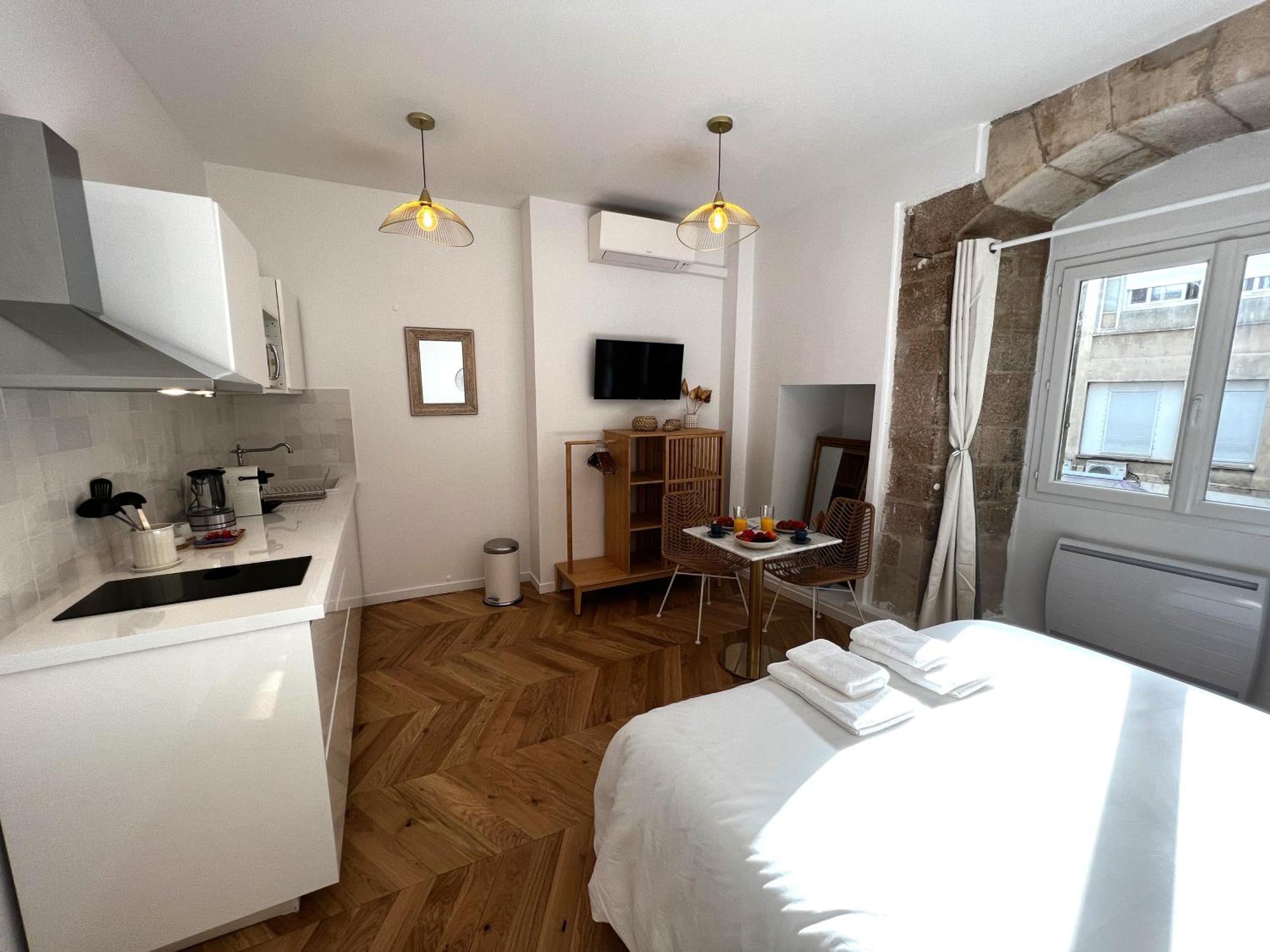 Le Comte - Heart Of Dijon - With Ac Exterior foto